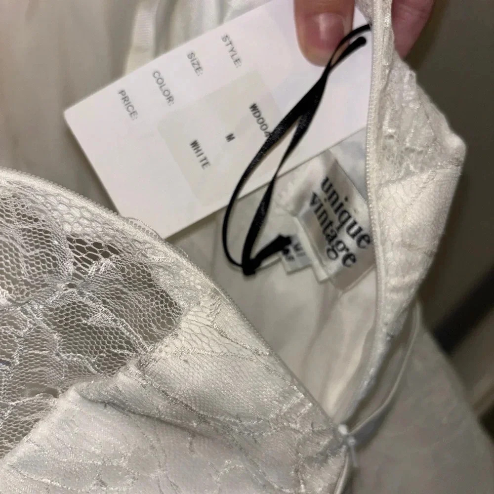 NWT Unique Vintage White Lace Midi Wedding Dress - Picture 6 of 6